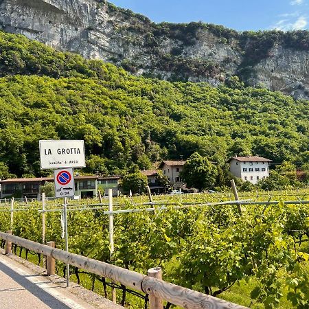 G-House Modernes Apartment Mit Tollem Ausblick Riva del Garda Exterior foto